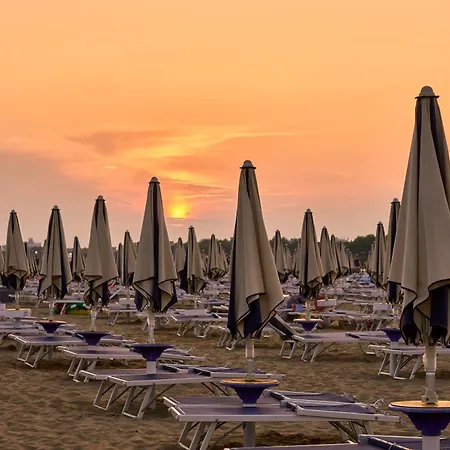 Flat Near The Beach, Perfect For Up To 6 Guests * Μπιμπιόνε