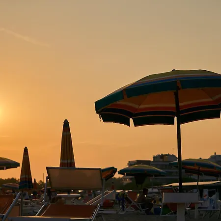 Διαμέρισμα Flat Near The Beach, Perfect For Up To 6 Guests *