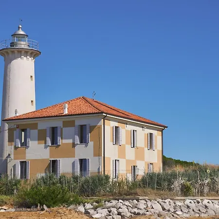 Flat Near The Beach, Perfect For Up To 6 Guests Διαμέρισμα