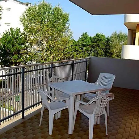 Flat Near The Beach, Perfect For Up To 6 Guests Διαμέρισμα Μπιμπιόνε