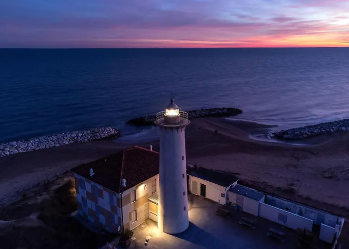 Flat Near The Beach, Perfect For Up To 6 Guests