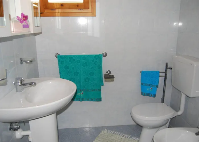 Flat Near The Beach, Perfect For Up To 6 Guests Apartman